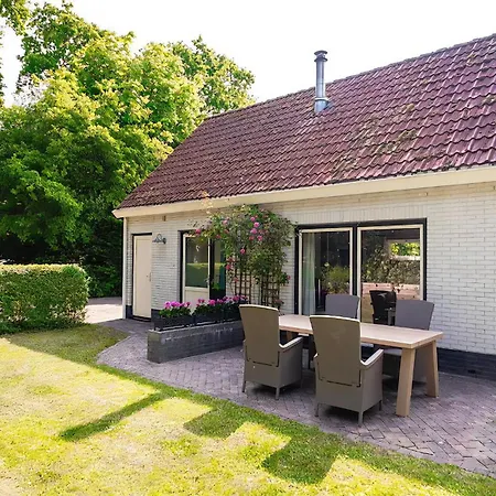 Holiday home M-36 Molenlaan *